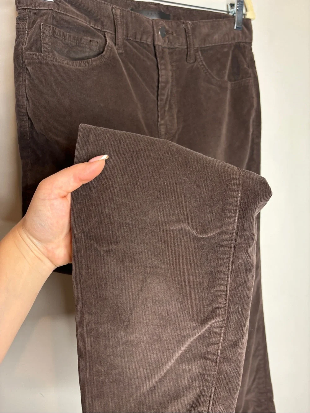 Joe's Jeans The Asher Cord Slim Jean Size 31 Espresso